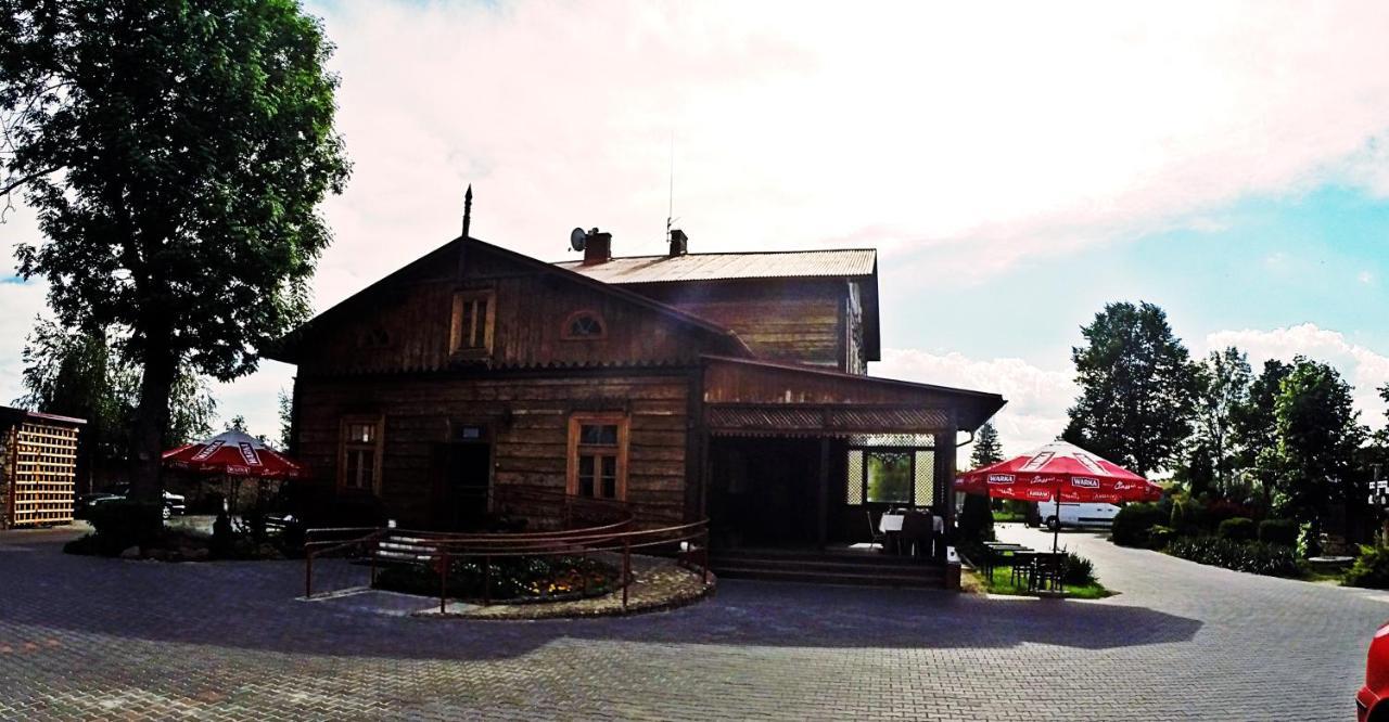 Szczebrzeszyn Noclegi Przy Restauracji Klemens المظهر الخارجي الصورة