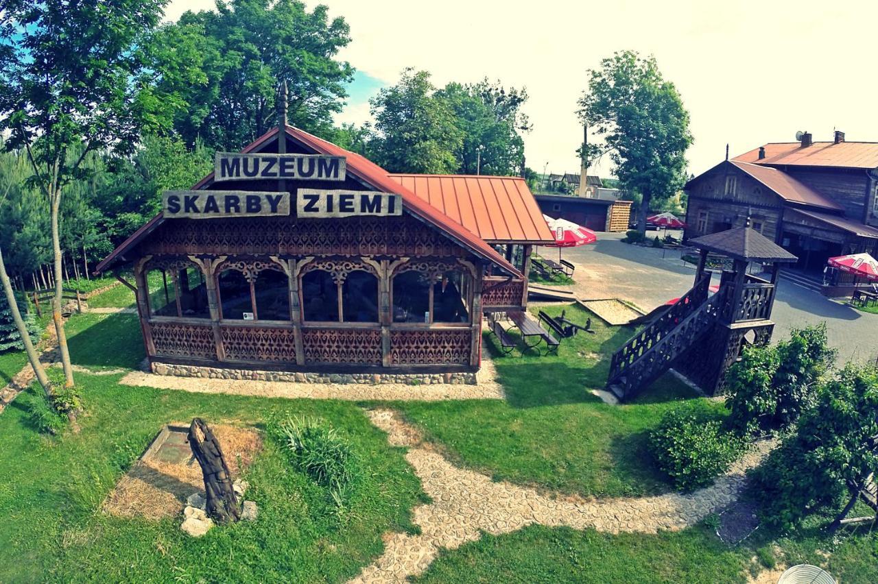 Szczebrzeszyn Noclegi Przy Restauracji Klemens المظهر الخارجي الصورة