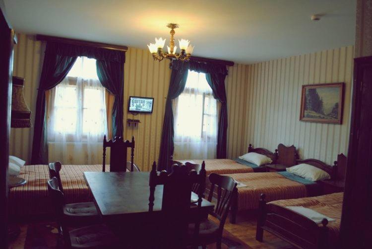 Szczebrzeszyn Noclegi Przy Restauracji Klemens المظهر الخارجي الصورة